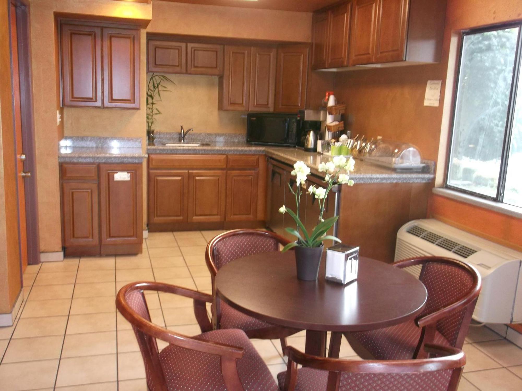Sunrise Inn Everett Extérieur photo