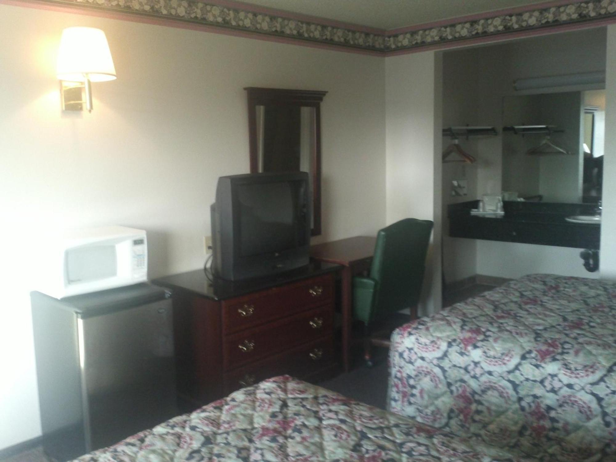 Sunrise Inn Everett Extérieur photo